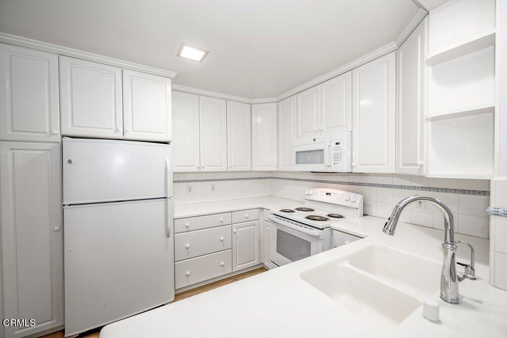 1225 N Granada Avenue 35