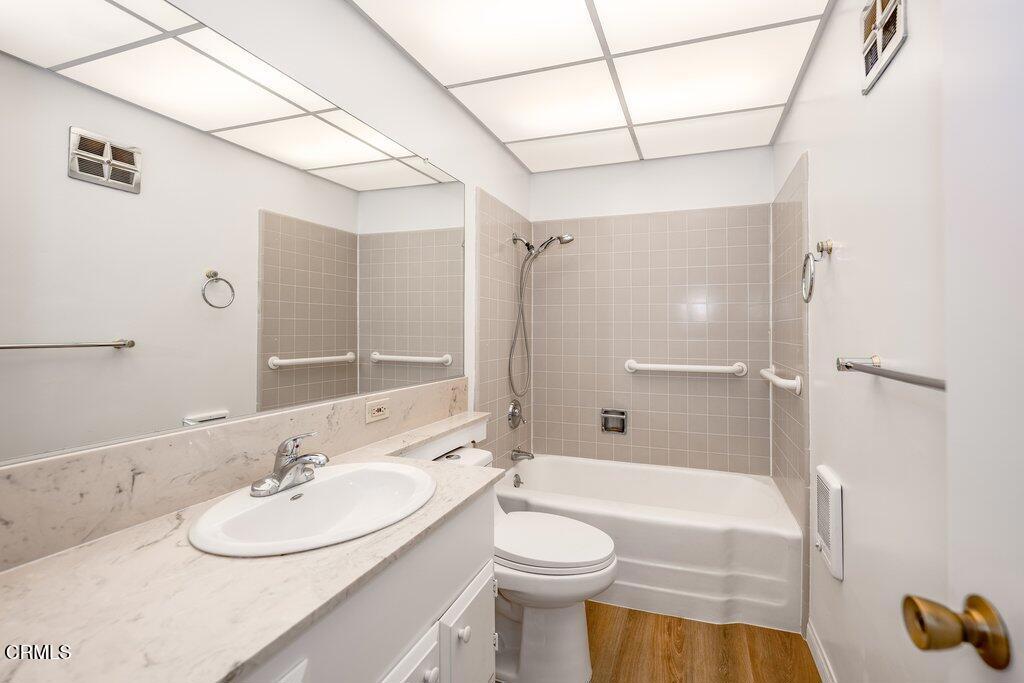1225 N Granada Avenue 35