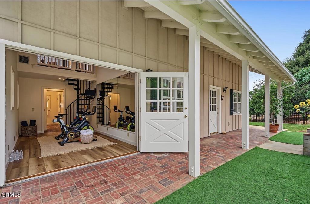 3110 Meyerloa Lane