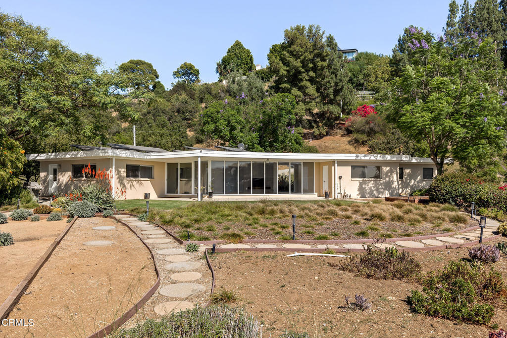 2075 Linda Flora Drive