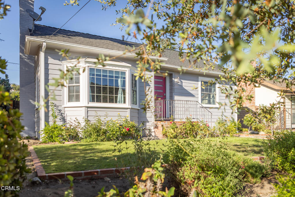3047 Hermosa Avenue