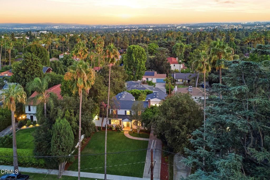1274 New York Drive