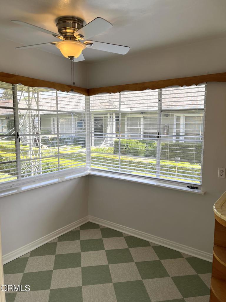 350 W Lemon Avenue