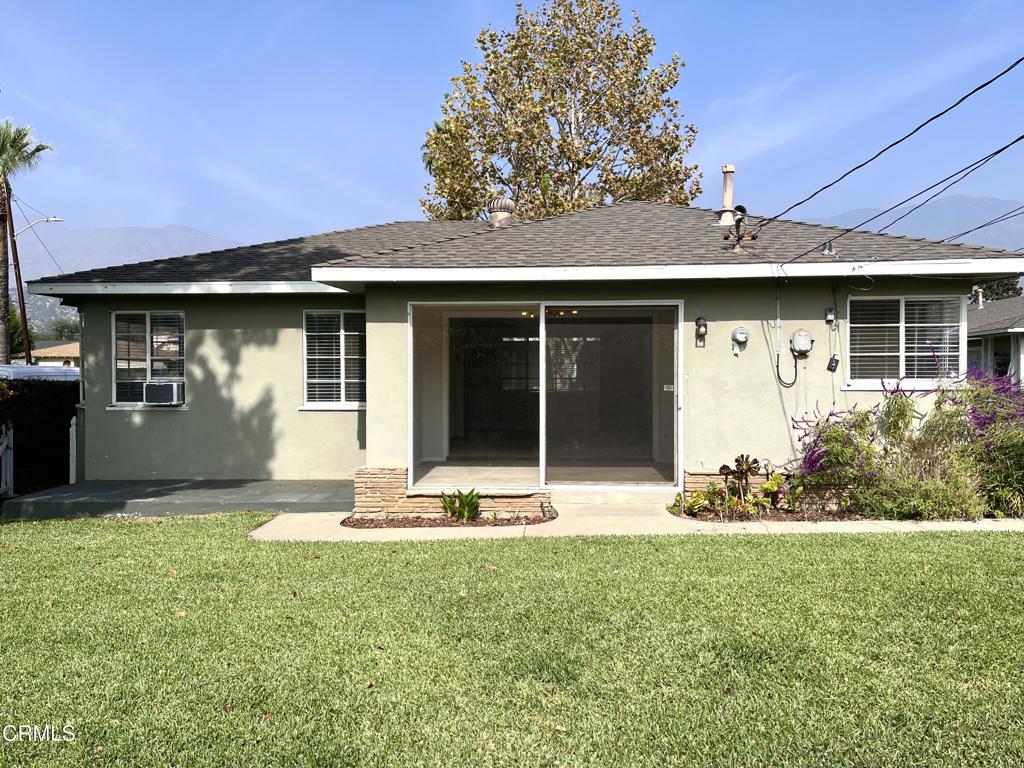 350 W Lemon Avenue