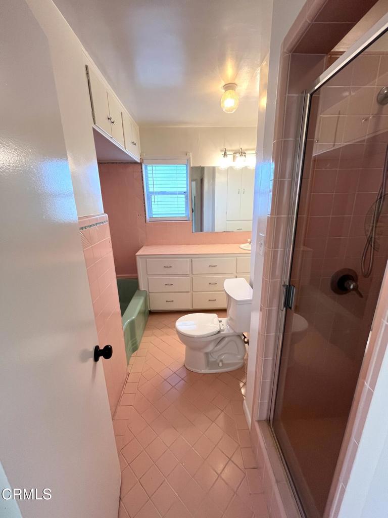 350 W Lemon Avenue