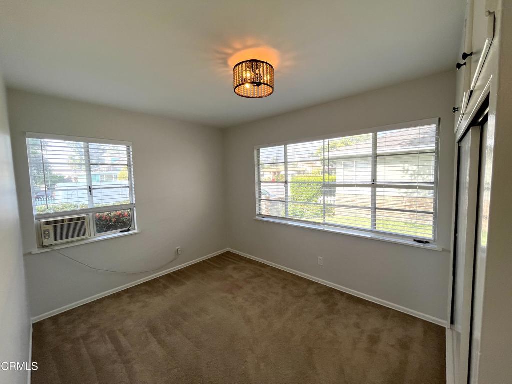 350 W Lemon Avenue
