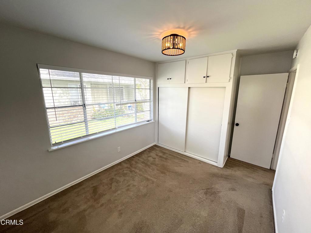 350 W Lemon Avenue
