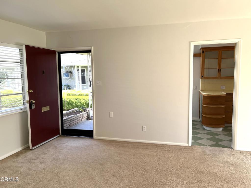 350 W Lemon Avenue