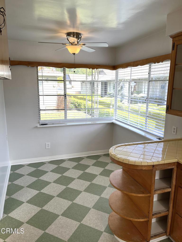 350 W Lemon Avenue