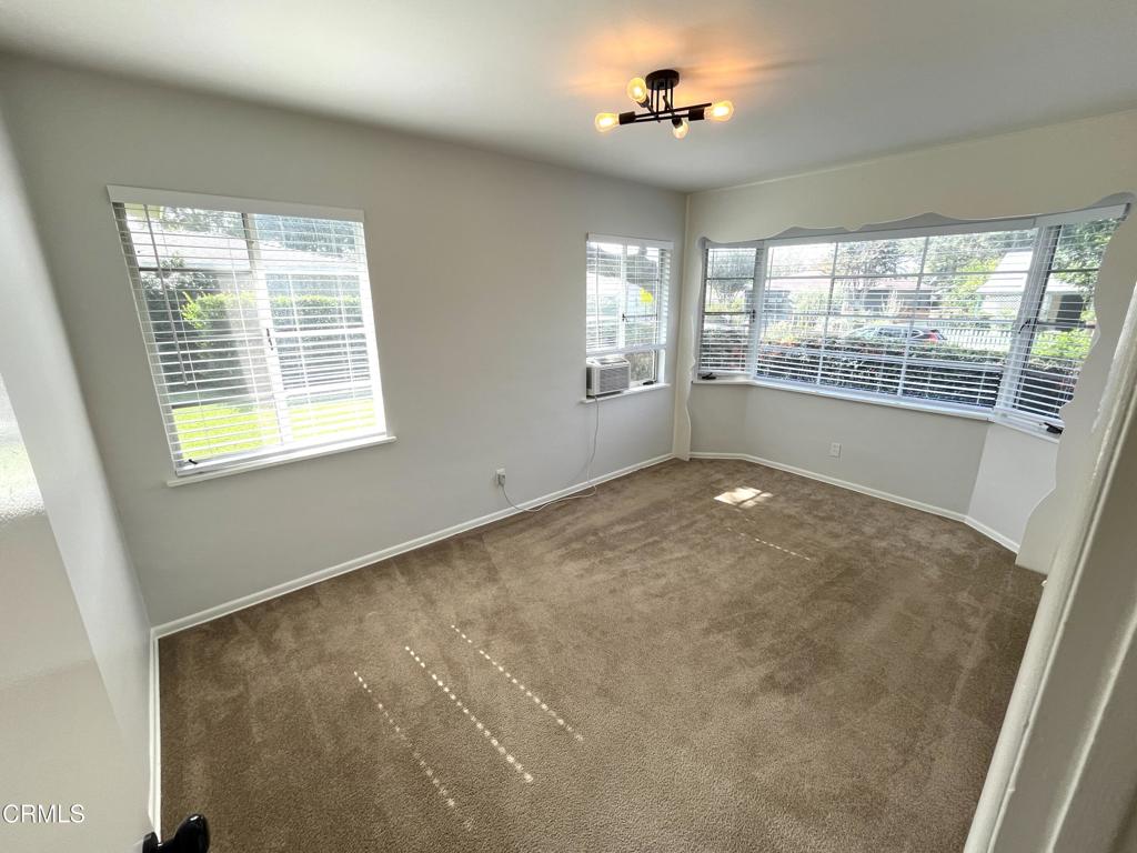 350 W Lemon Avenue
