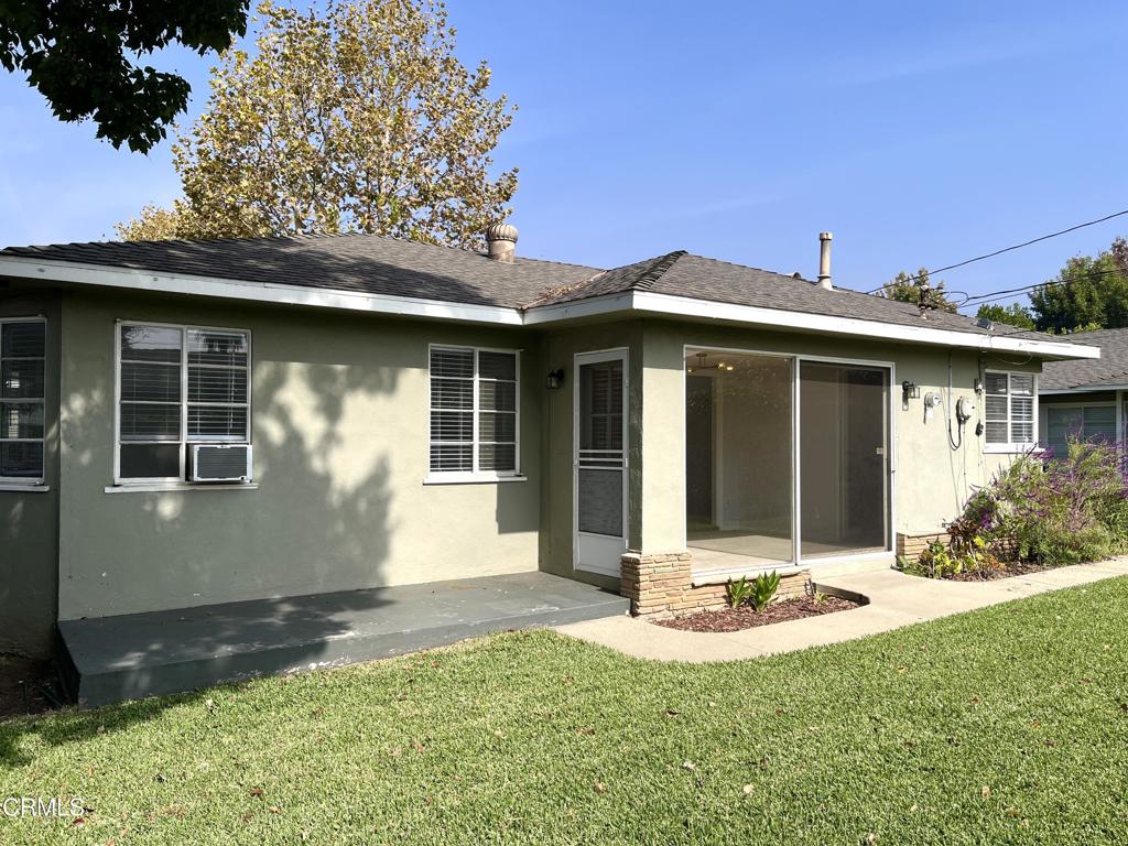 350 W Lemon Avenue