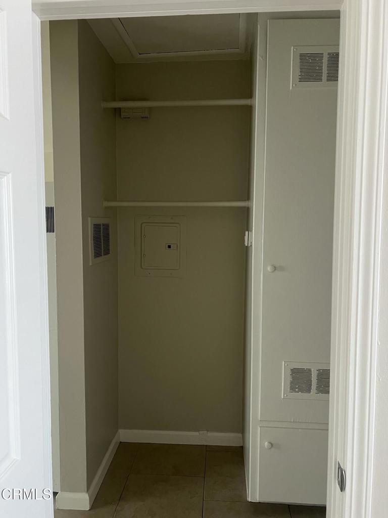 140 W 5th Street 2