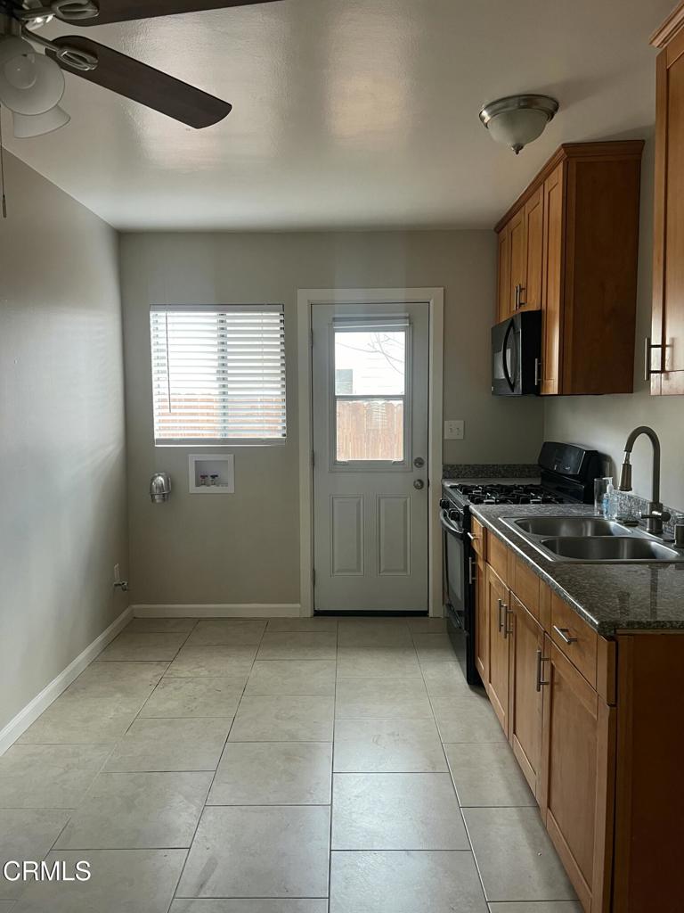 140 W 5th Street 2