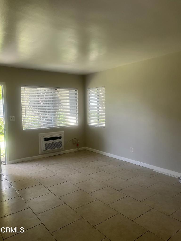 140 W 5th Street 2