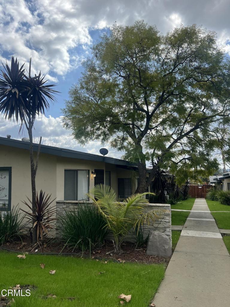140 W 5th Street 2