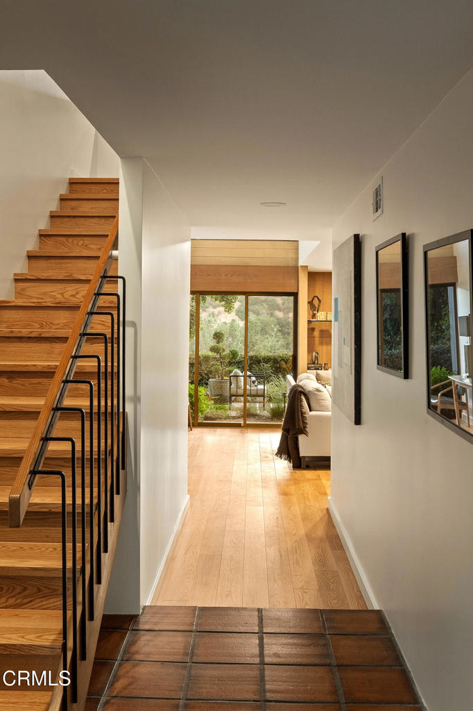 200 Arroyo Terrace