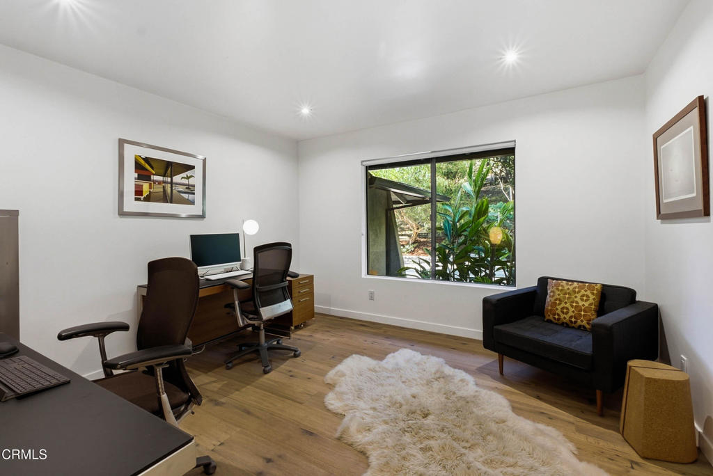 3616 E Chevy Chase Drive