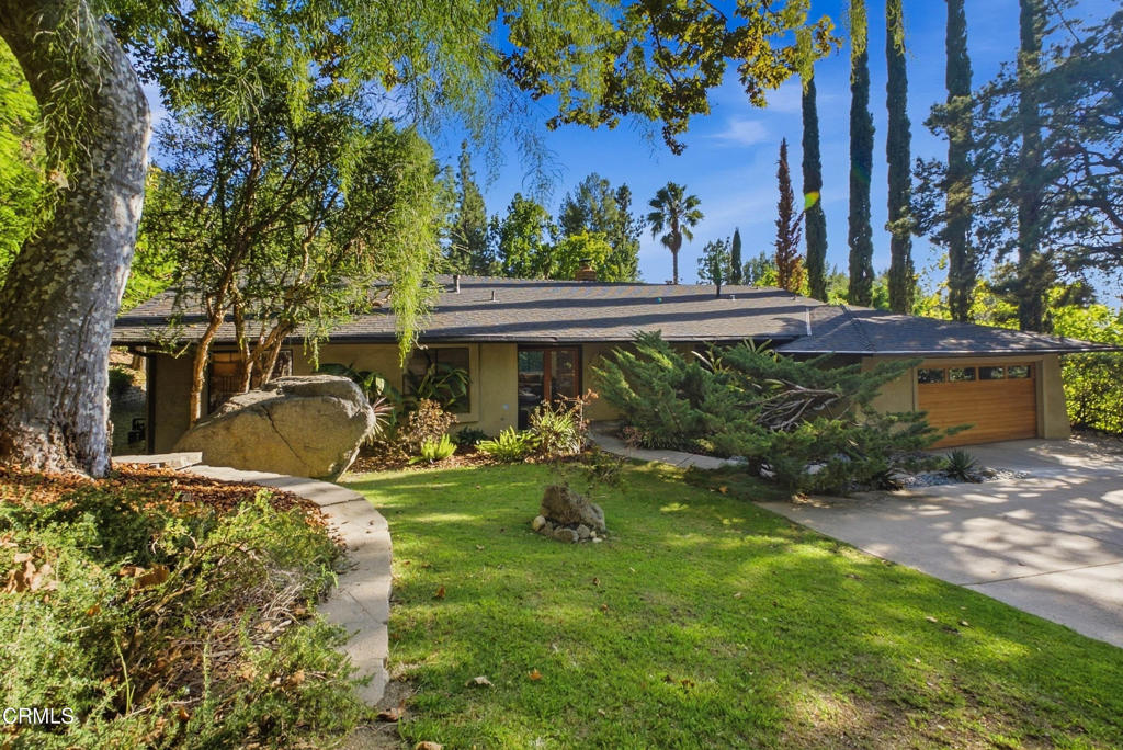 3616 E Chevy Chase Drive