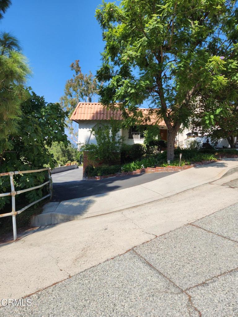 1913 Verdugo Loma Drive