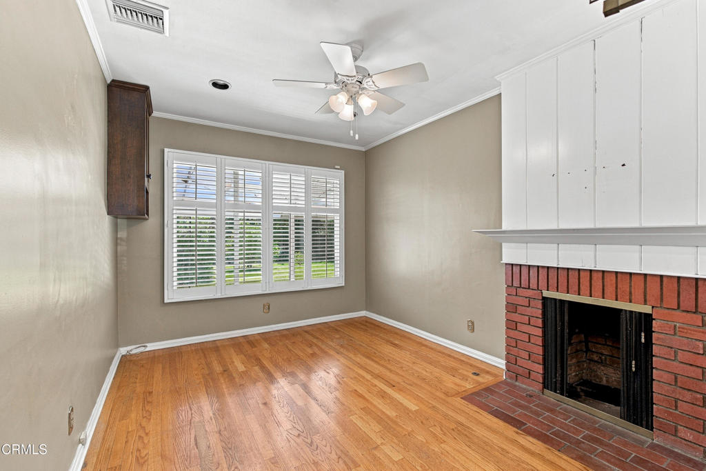3586 Mountain View
