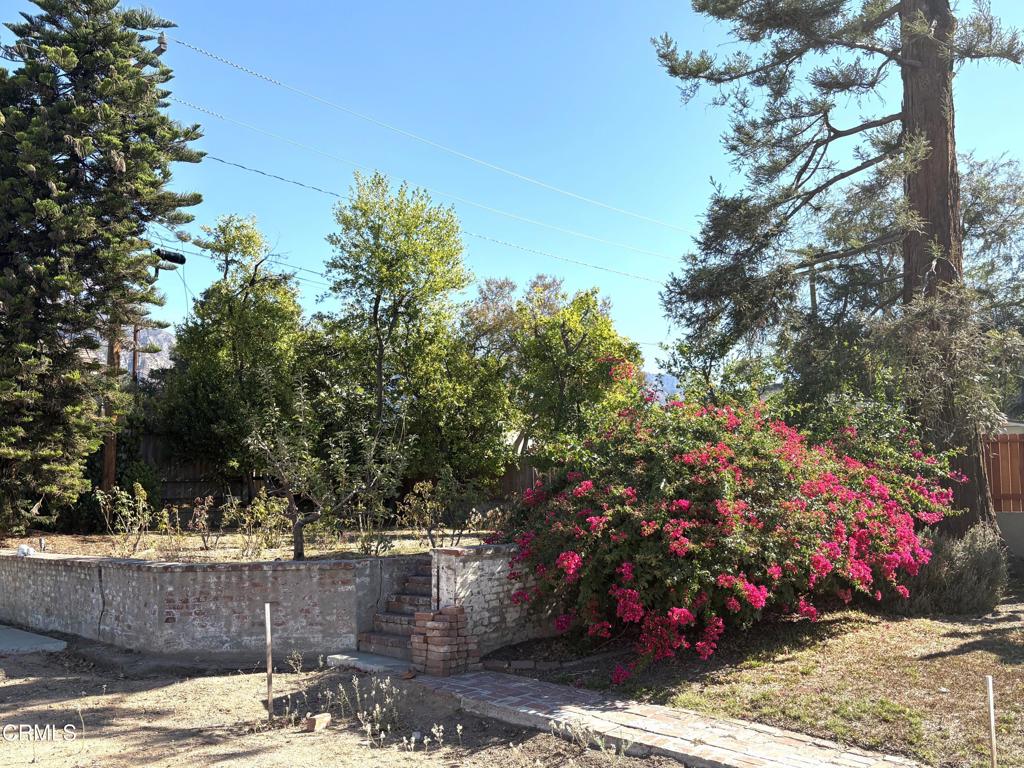855 Morada Place