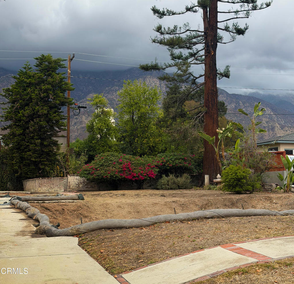 855 Morada Place