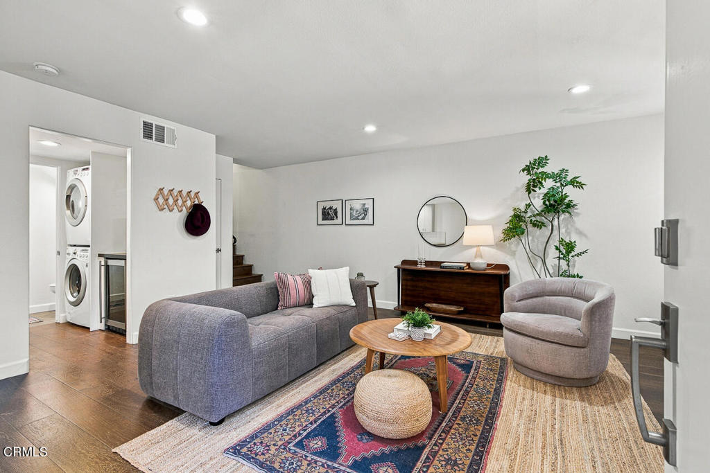 121 Arlington Drive 8