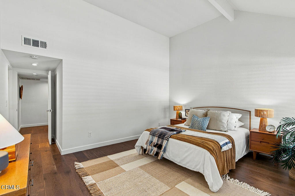 121 Arlington Drive 8