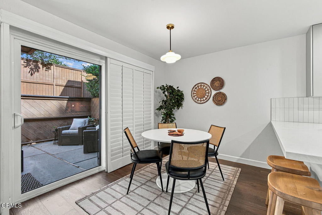 121 Arlington Drive 8