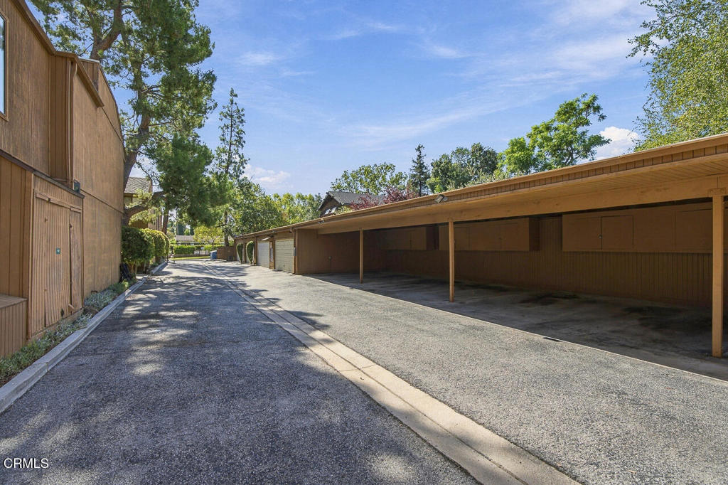 121 Arlington Drive 8