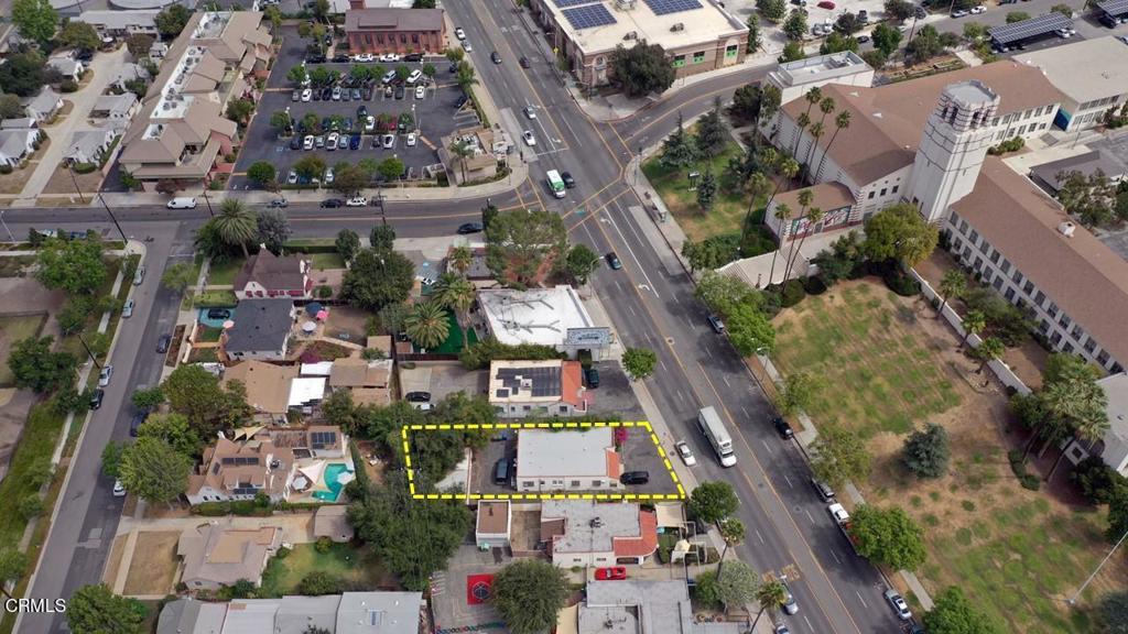 2167 Lake Avenue