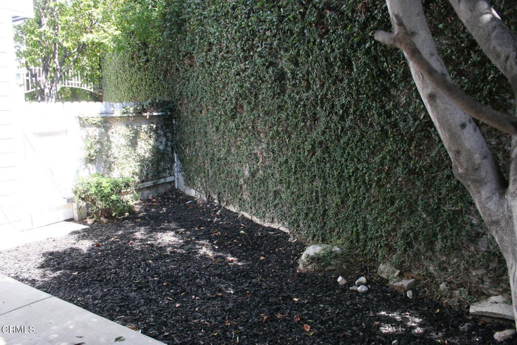 2350 Foothill Boulevard Unit: 15