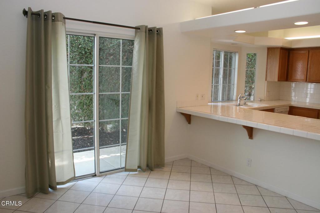 2350 Foothill Boulevard Unit: 15