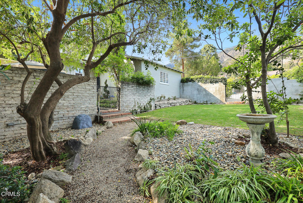 494 Auburn Avenue