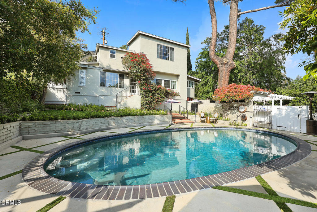494 Auburn Avenue