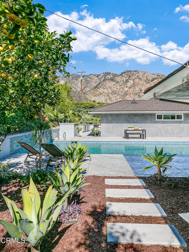 2209 Cielo Place
