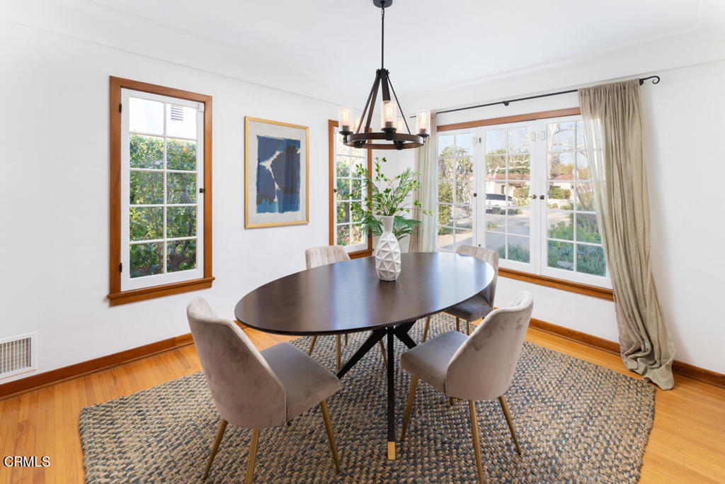 351 S Parkwood Avenue