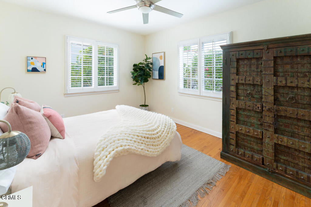 351 S Parkwood Avenue