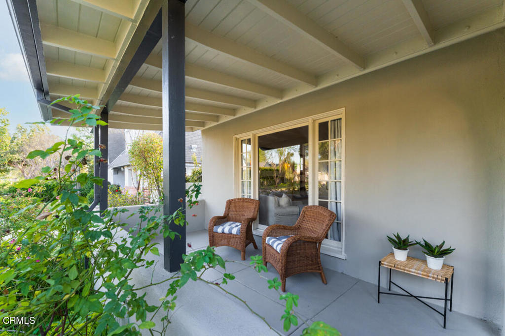 351 S Parkwood Avenue