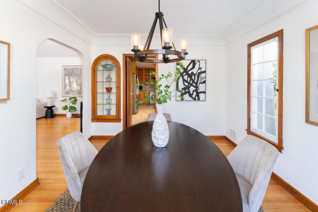 351 S Parkwood Avenue