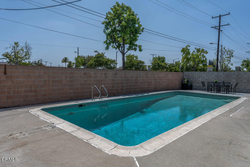 9924 Scribner Avenue