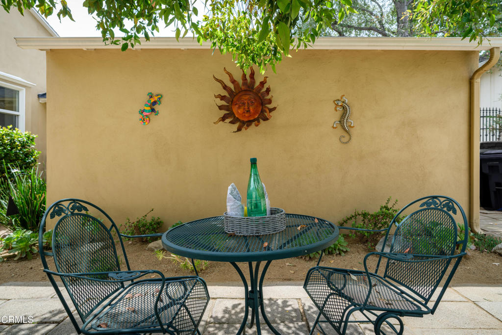 2479 Glen Canyon Road