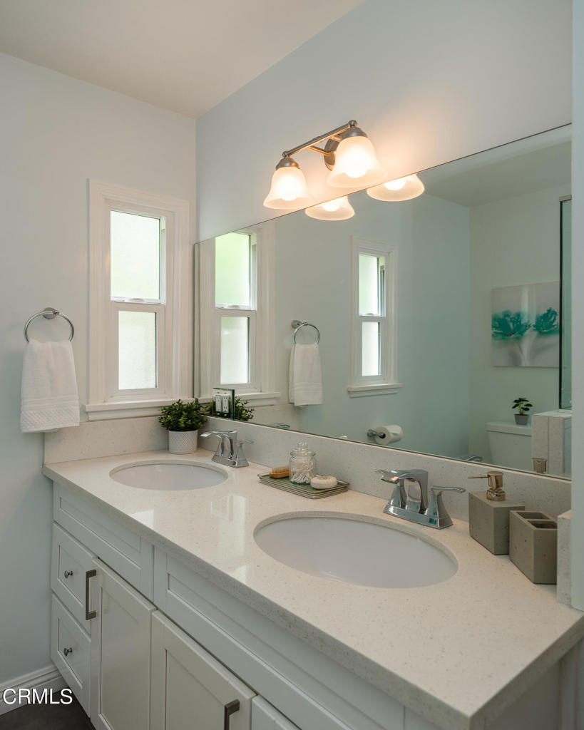 2479 Glen Canyon Road