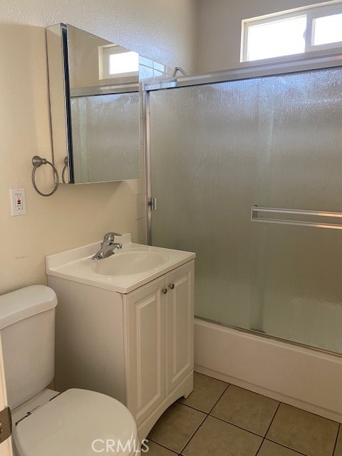 1500 E Topeka Street