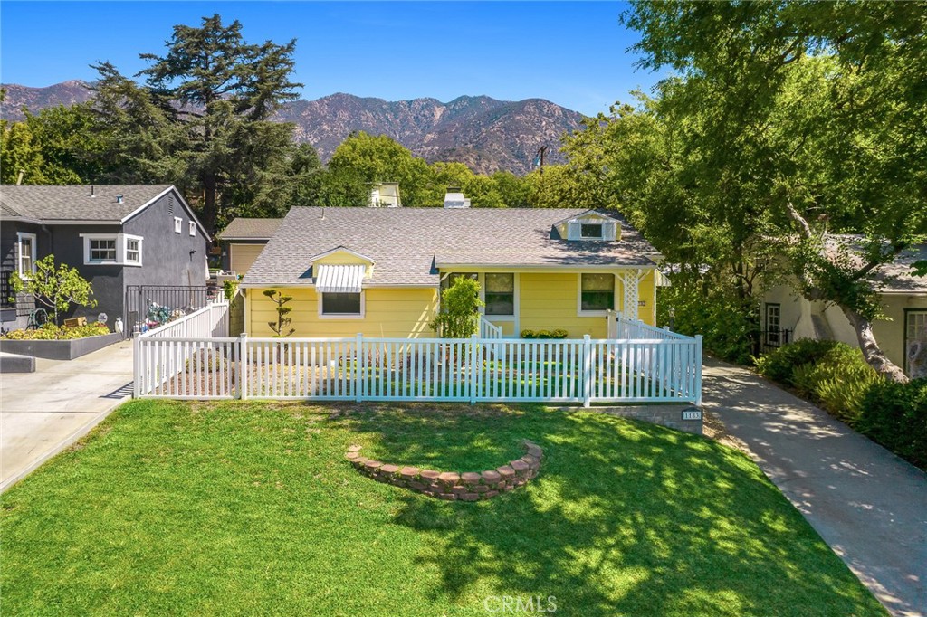 1183 Menlo Drive