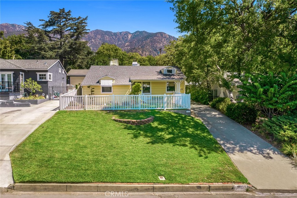 1183 Menlo Drive
