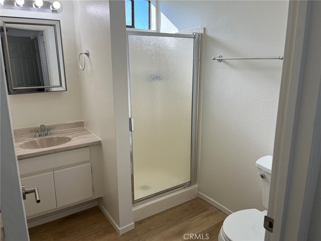 14610 Erwin Street Unit: 208