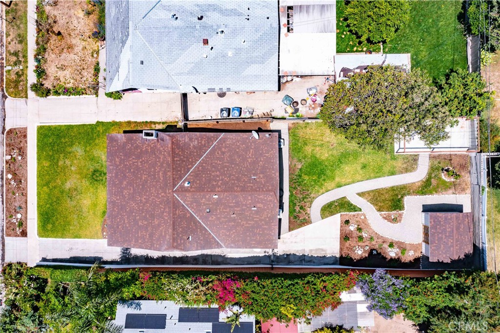 59 W Mariposa Street