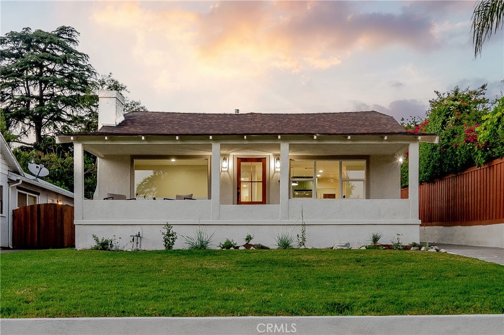 59 W Mariposa Street