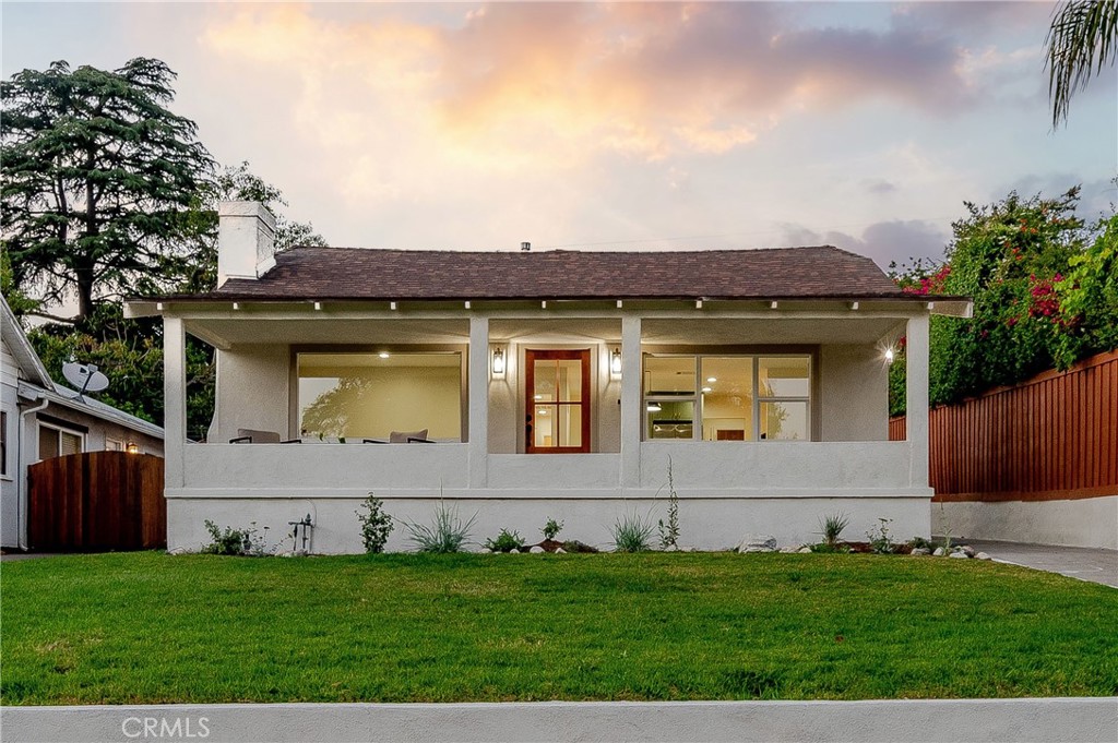 59 W Mariposa Street